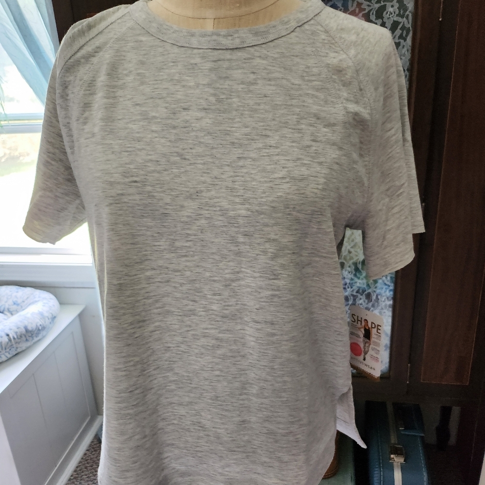 Nwt SHAPE sz large heather grey cropped tunic,French Terry